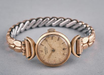 Universal Genève
Montre de dame en or 18k...