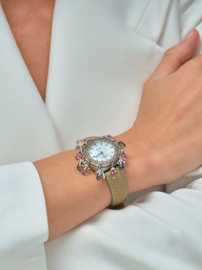 MEYERS
Montre de dame de plongée en acier...