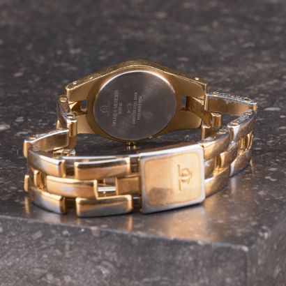 BAUME ET MERCIER
Riviera
Montre de dame en...