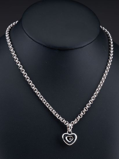 CHOPARD
Happy Diamonds
Collier à maille breguet...