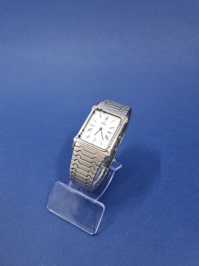 EBEL
Montre en acier à boîtier rectangulaire,...