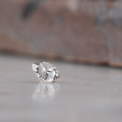 Diamant sur papier taille coussin ancienne...