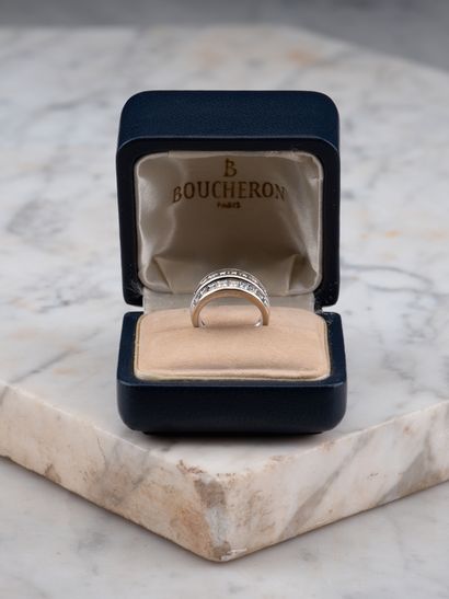 BOUCHERON
Bague modèle Sandra bandeau en...