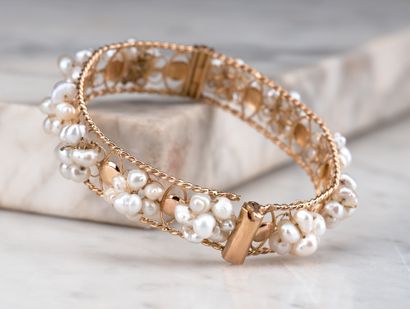 Bracelet jonc ouvrant en or jaune 9k 375...