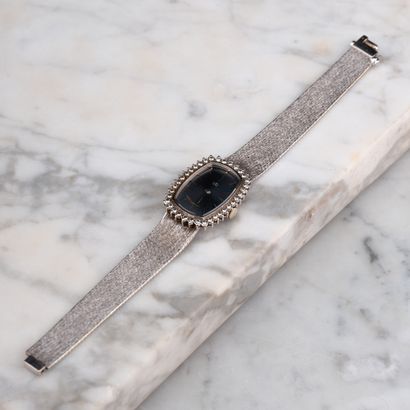 UTI
Montre bracelet de dame en or blanc 18k...