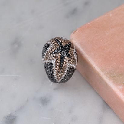 Bague moderne en or blanc 18k 750 millièmes...