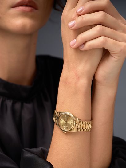 ROLEX
Datejust Lady
Montre de dame en or...