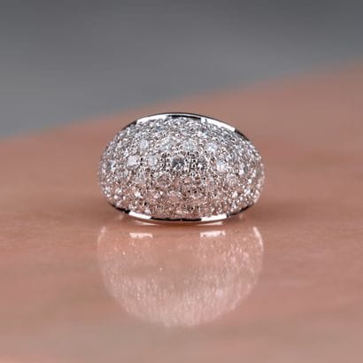 Bague dôme en or blanc 18k 750 millièmes...