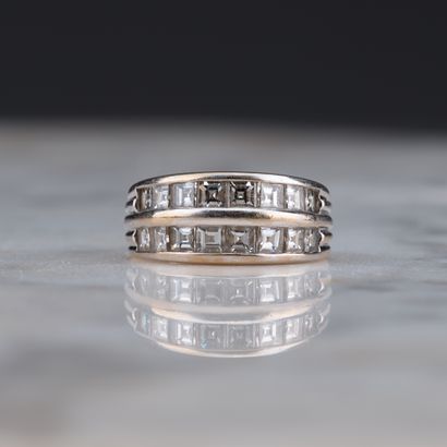 BOUCHERON
Bague modèle Sandra bandeau en...