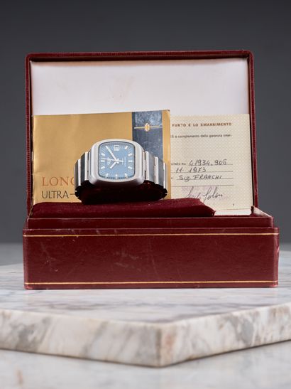 LONGINES
Ultra Quartz
Montre de design en...