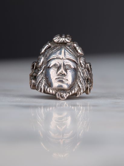 Bague de foulard en argent 800 millièmes...
