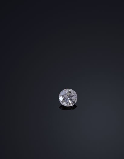 Un diamant sur papier de taille moderne de...