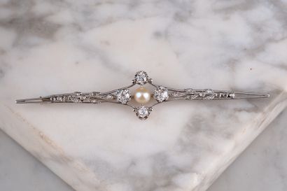 Broche barrette en platine 850 millièmes...