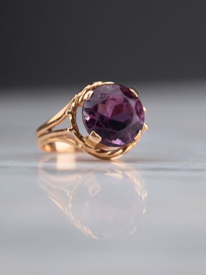 Bague de cocktail en or jaune 18k ornée d'une...
