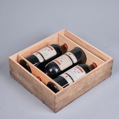 3 bottles CHT BEL AIR, 2002.
CBO open.