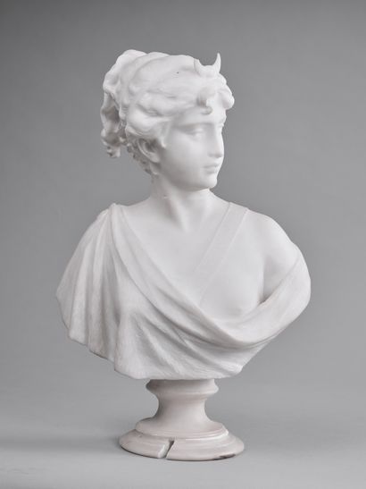 Early 20th century school
Bust of Diana
White...