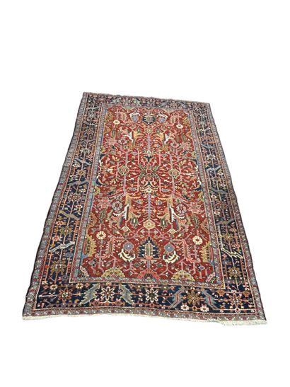 Heriz rug (cotton warp and weft, wool pile),...