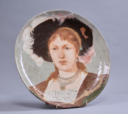 Ernest CARRIERE (1858-1908)
Grand plat circulaire...
