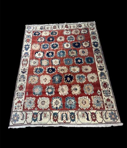 Tapis probablement indien (chaîne et trame...
