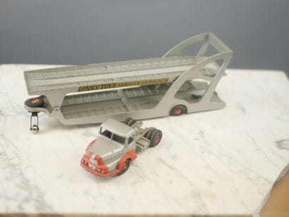 DINKY Supertoy 39A
Service de livraison boite
(Pneux...