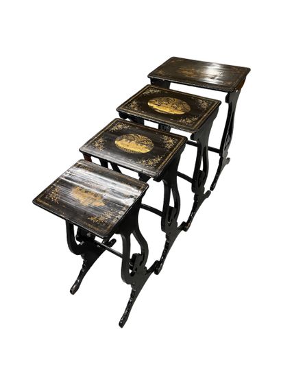 Indochine, début XXe siècle
Suite de 4 tables...