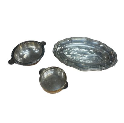 Lot of silver plated metal including:
- ERCUIS
Poly-lobed...