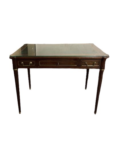 Bureau en bois naturel de style Louis XVI...