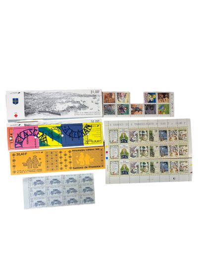 FRANCE : lot de timbres neufs récents, majorité...