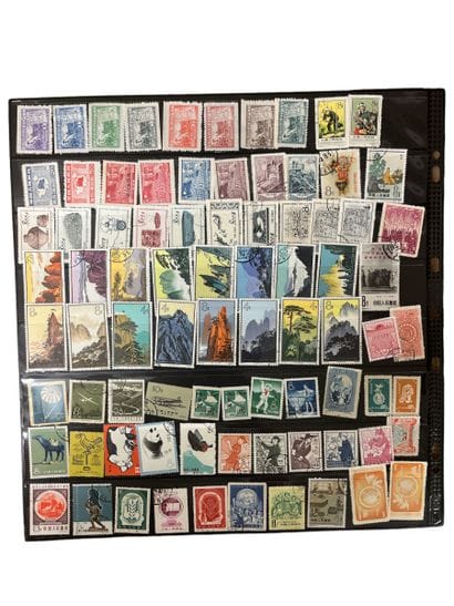 CHINE : lot de timbres de Chine sur 3 pages...