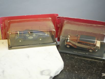 Lot de 7 voitures de la marque Citroën comprenant:
-...