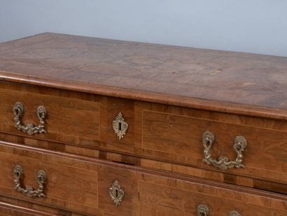 Commode rectangulaire à pans coupés en bois...