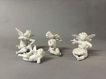 SAXE, dans le goût de 
Groupe en biscuit...