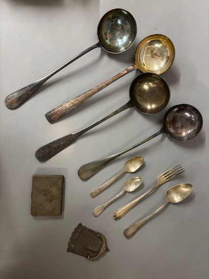 Important lot of silver-plated metal household...