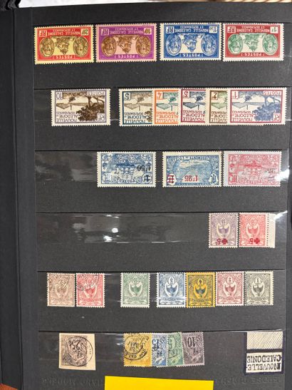 In 7 binders, collection of stamps from France...