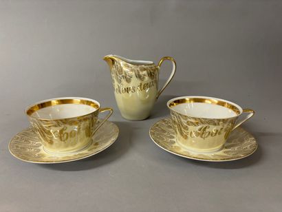 Partie de service à thé Toi Moi en porcelaine...