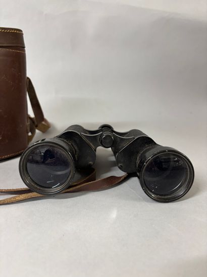Pair of Otto Walter prism binoculars 12x50...