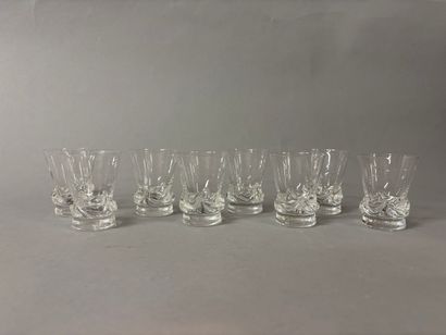 DAUM
Modèle Sorcy
Huit verres à liqueur en...