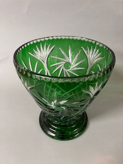 BOHEME 
Important vase en cristal taillé,...