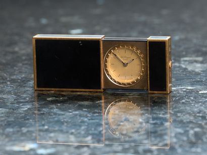 ST DUPONT
Astonishing alarm watch integrated...