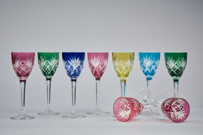 SAINT LOUIS
Suite de six verres modèle 