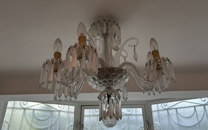 SAINT LOUIS
Lustre en cristal torsadé et...