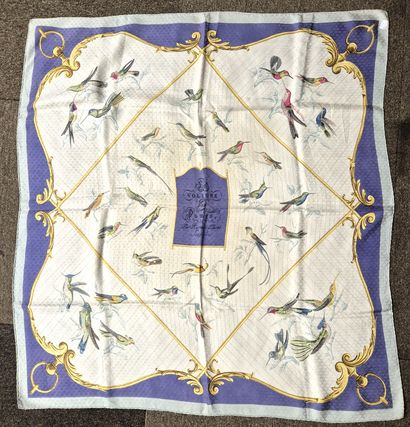 HERMES 
Volière aux dames
Foulard en soie...