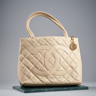 CHANEL circa 1994
Sac 