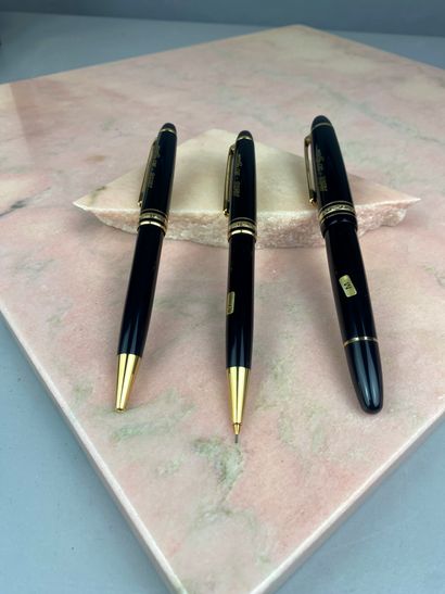 MONTBLANC
Coffret trilogie Meïsterstuck en...