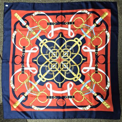 HERMES
Pellier
Eperon d'or
Foulard en soie...