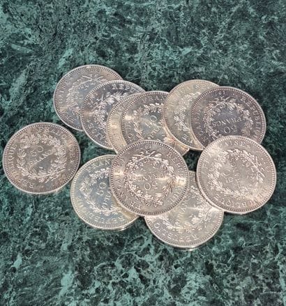 11 pièces de 50 francs HERCULE 
Poids : 320...