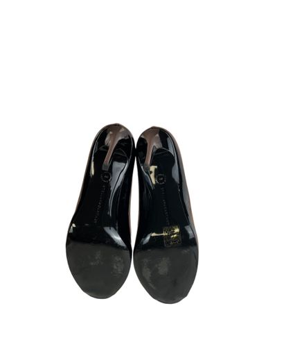 Stella MC CARTNEY
Paire d'escarpins 