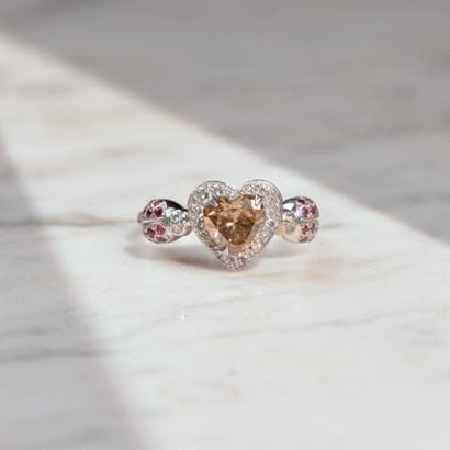 Modern ring in 18K white gold 750 thousandths...