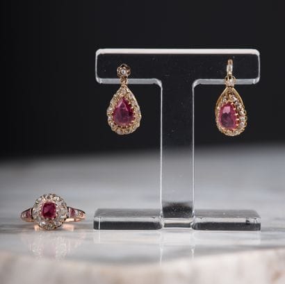 Yellow and rose gold half-set comprising...