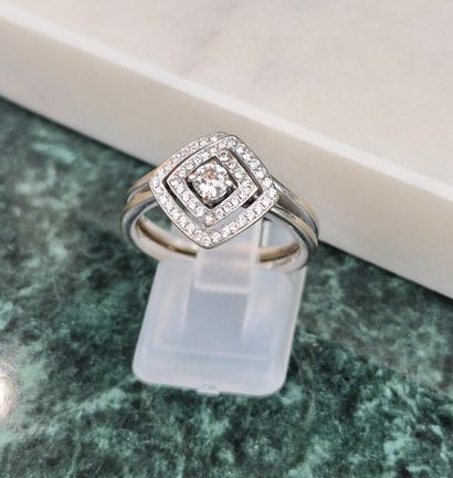 DONNA ORO
Ring in 18k 750 thousandths white...